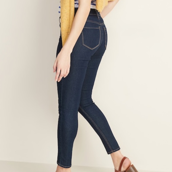 HOST PICK! Old Navy Super Skinny Jeans - Picture 2 of 7